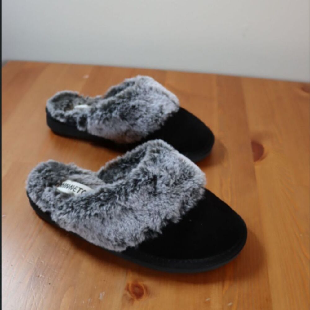 Minnetonka Women's Black Slip On Moccasin Slippers Faux Fur Size 6-7